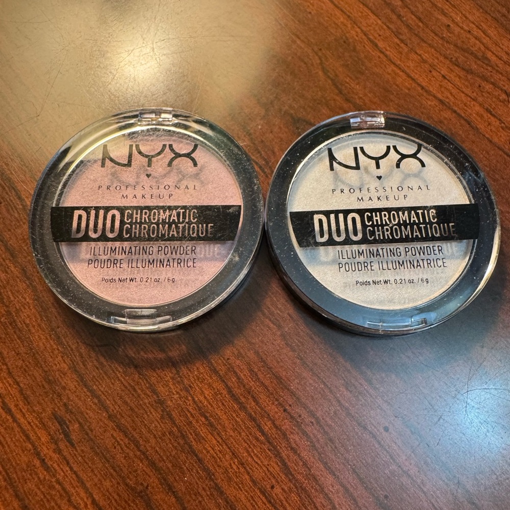 NYX Chromatic Highlighter for Radiant Glow